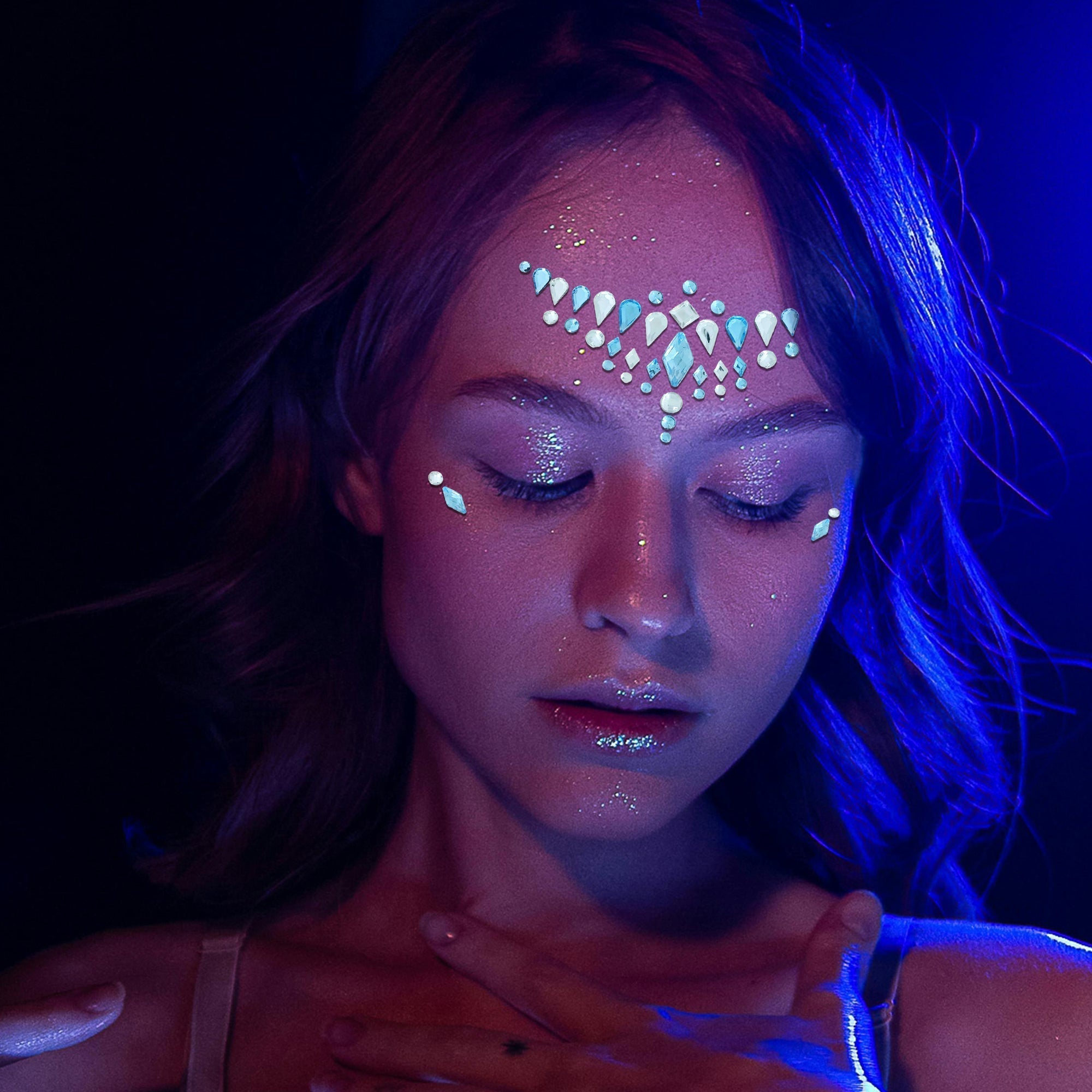 Trendy makeover ideas for your Christmas and New Year party look